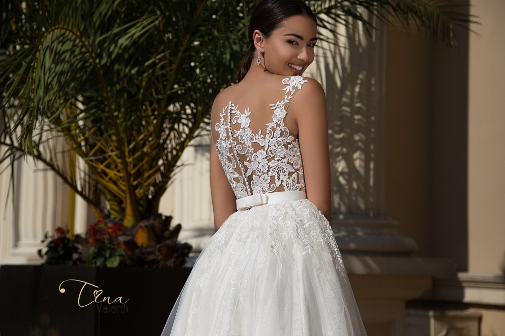 Модель Isabel
В наличии 44 р-р.
25 000 ₽