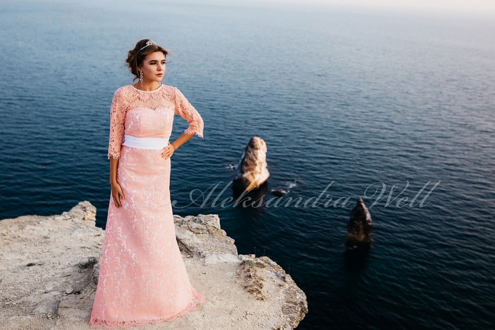 Свадебное платье "Федерика"   16 500 руб.
Свадебный салон "Ажур" +7(953) 348-20-42 САНКТ-ПЕТЕРБУРГ, ул.Ярослава Гашека д.5, 2 мин. от метро Купчино, 
ТК "Балатон", напротив гипермаркета О'Кей 
Часы работы : ежедневно с 10:00 до 21:00