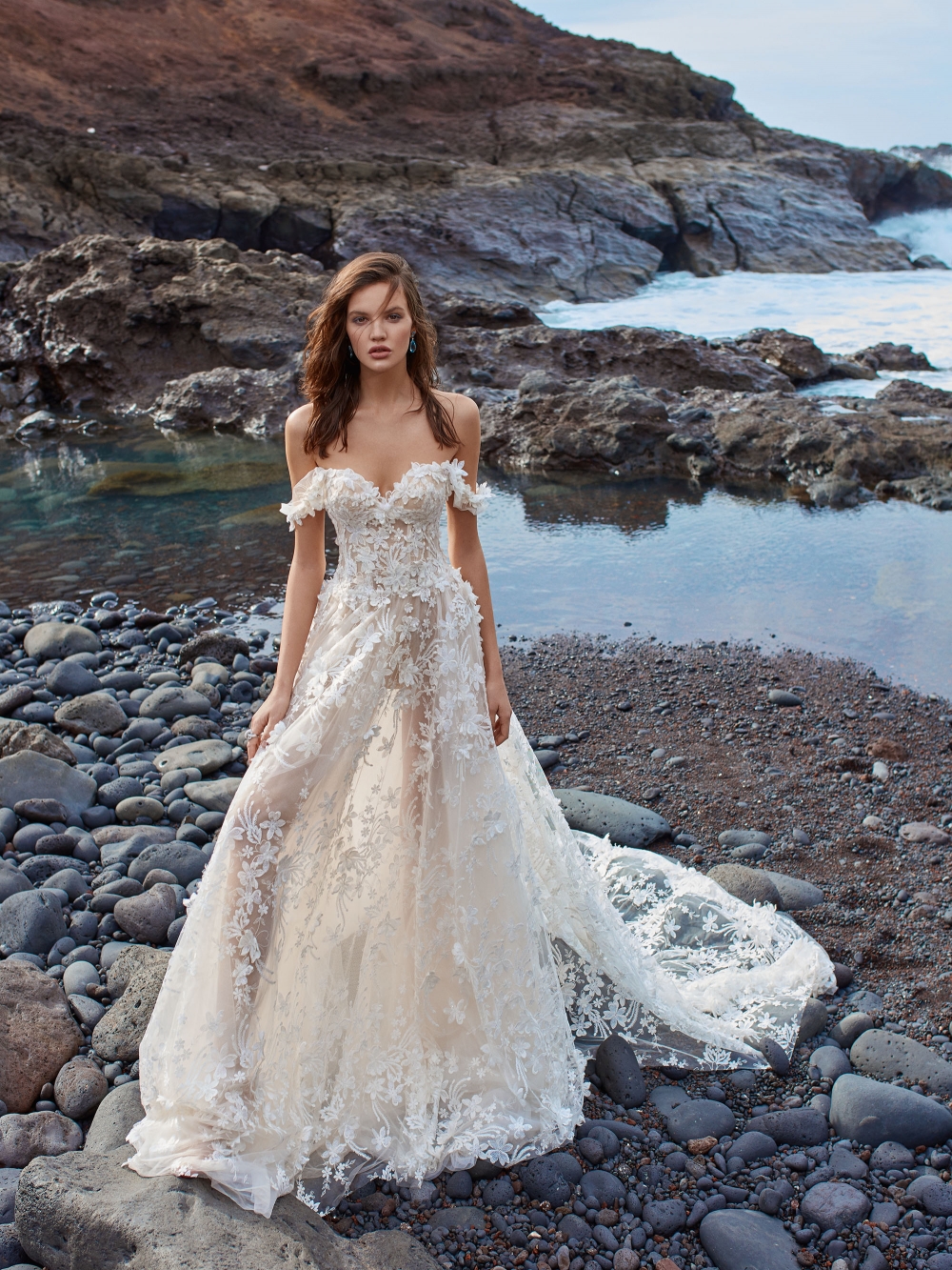 Свадебные платья GALA by Galia Lahav в салоне Blanche Moscow