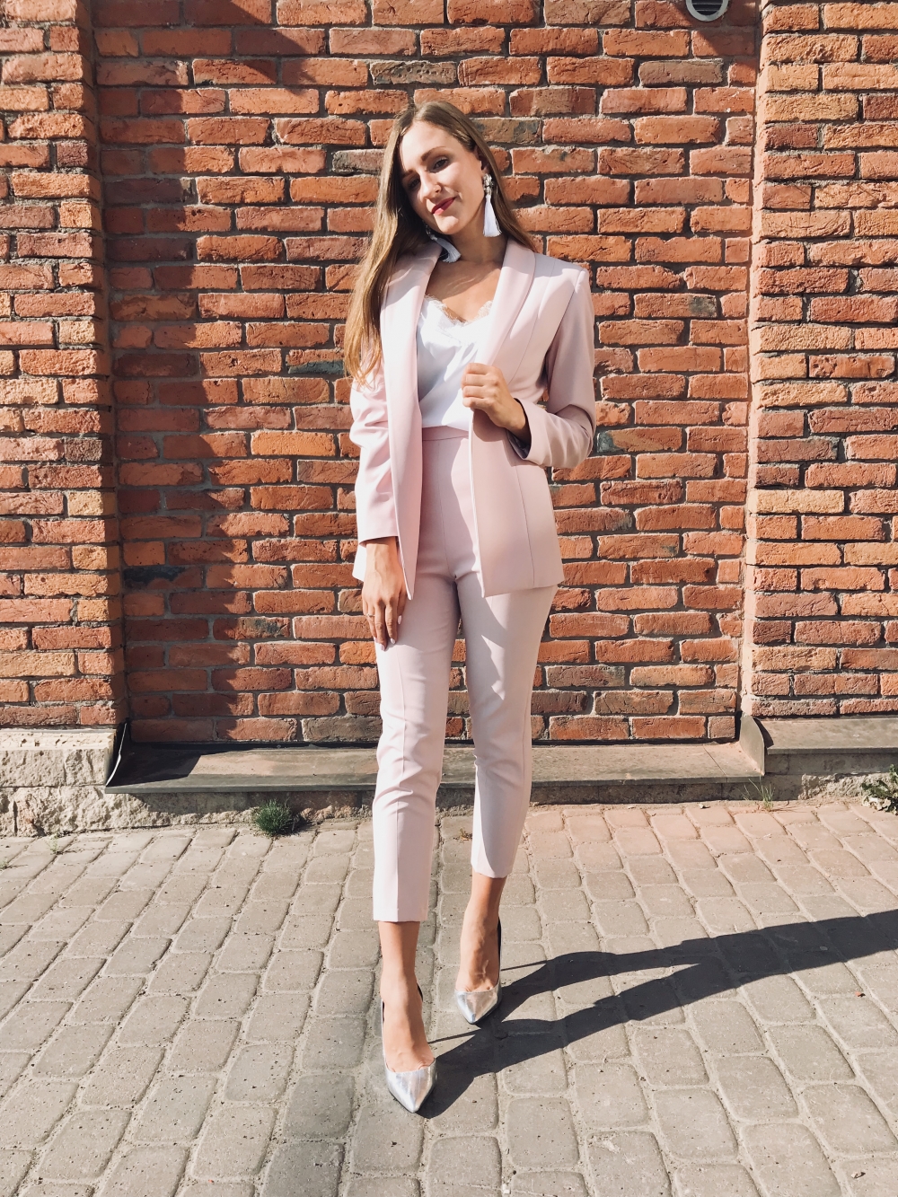 Брючный костюм розовый - 7 000 р.