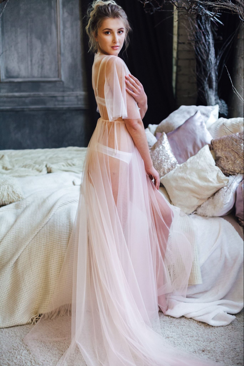 RARE BRIDAL ROBE - Morning bride