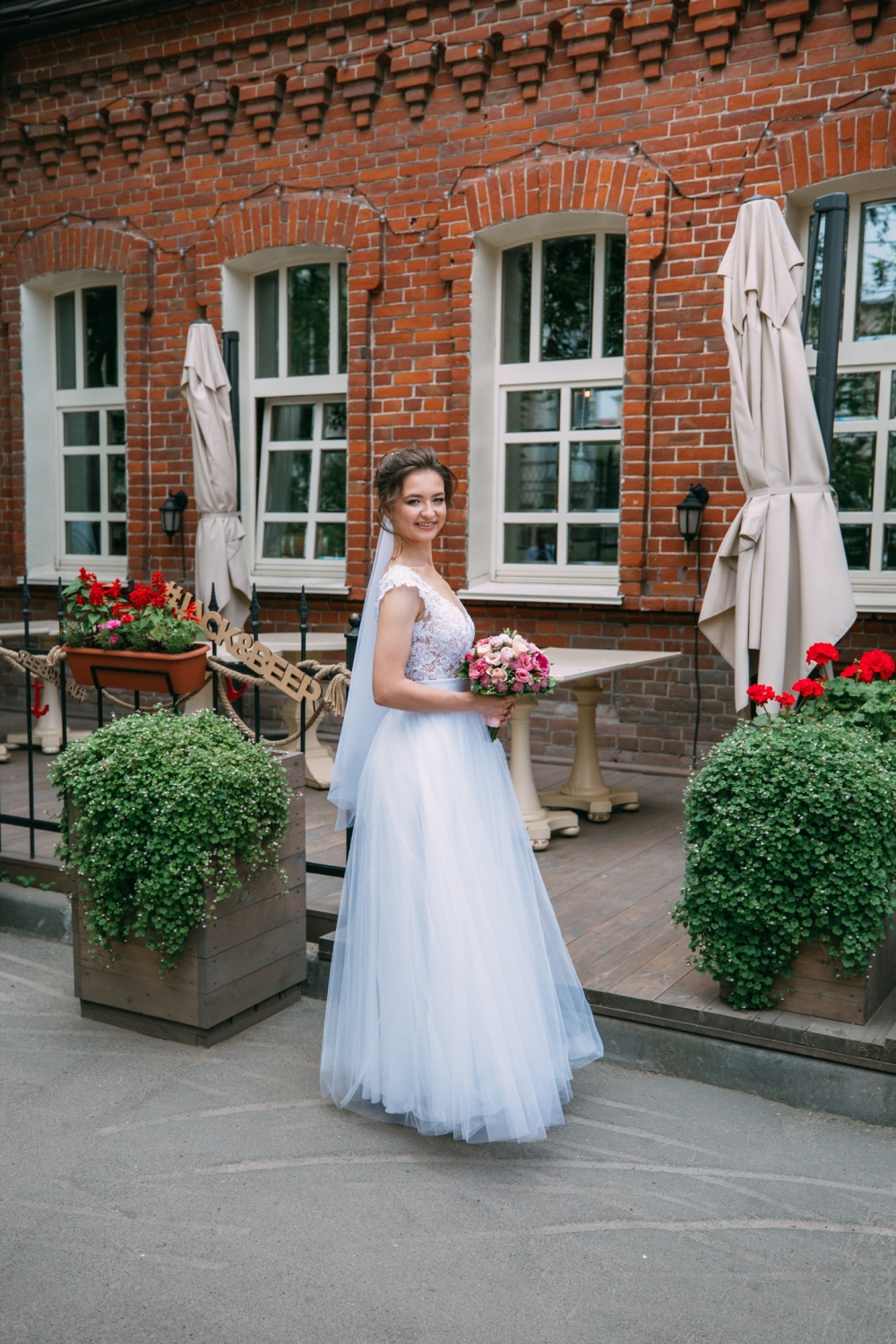 Свадебные платья в Минске, цены и фото | Купить свадебное платье недорого в салоне