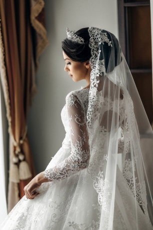 Королевский образ невесты