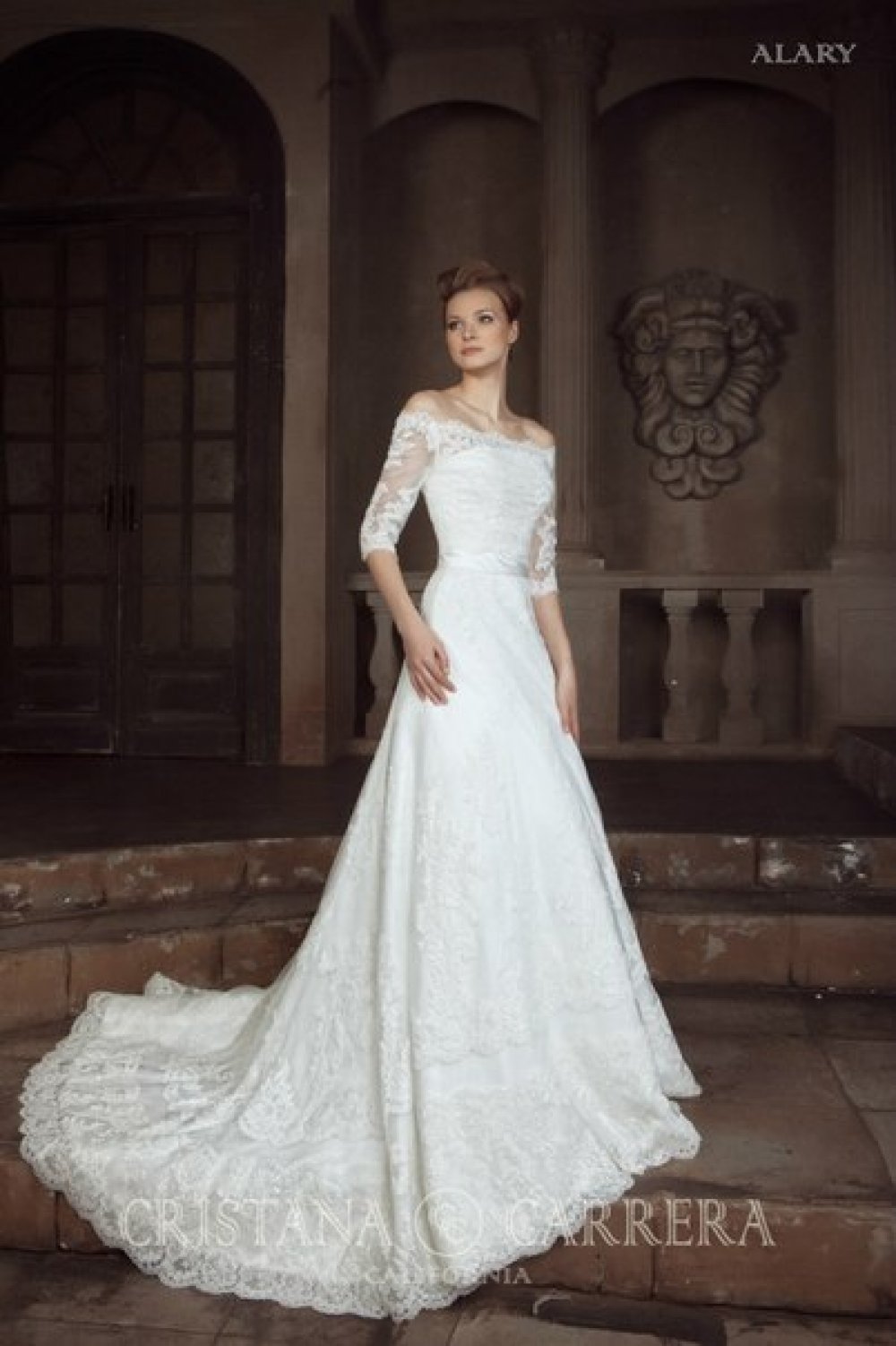 Alary by Cristana Carrera