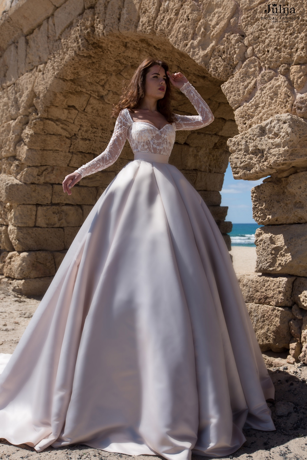 Оптом свадебные платья от производителя Европа