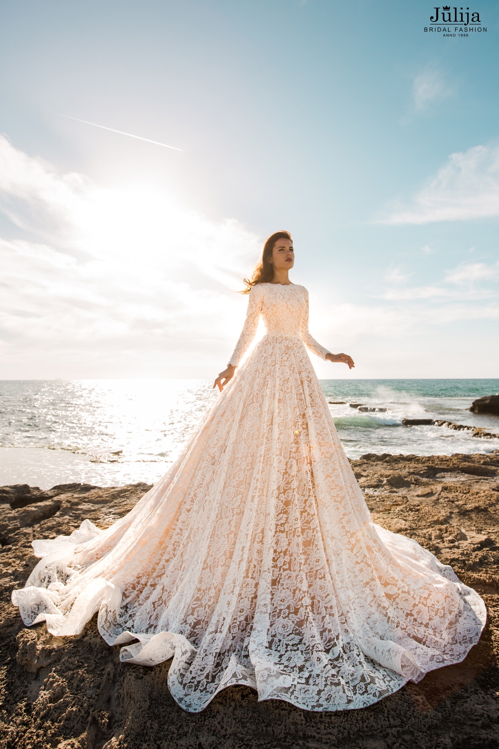 Оптом свадебные платья от производителя Европа