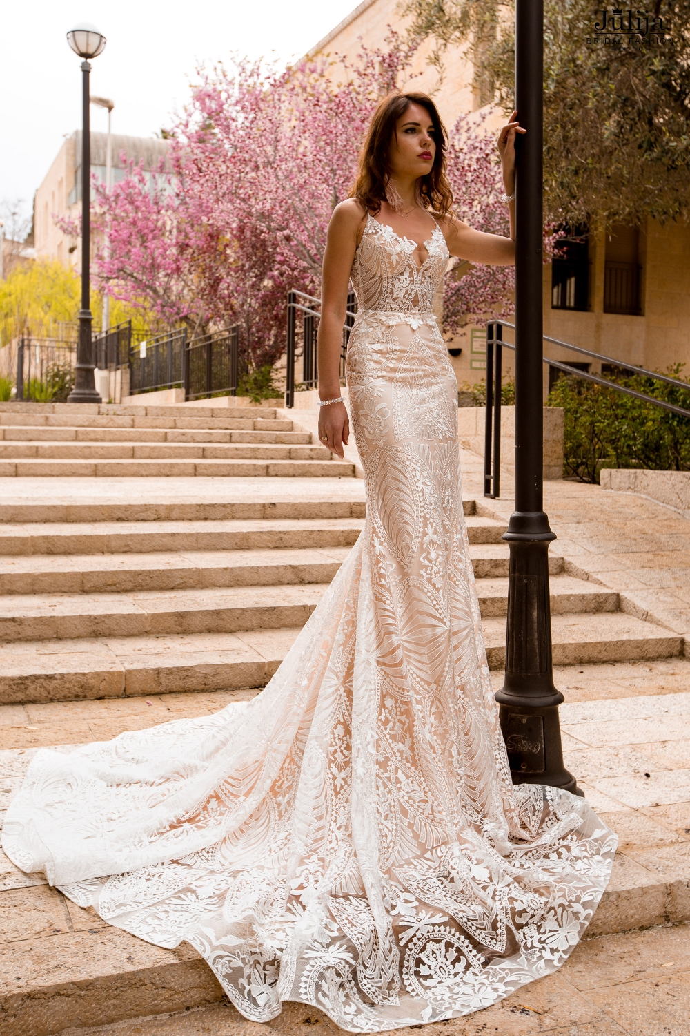 Эксклюзивные Свадебные платья оптом из Европы от производителя.