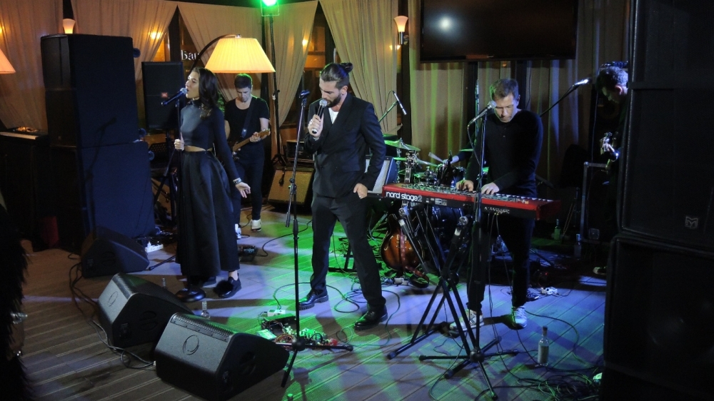 Звуковое и световое оборудование.