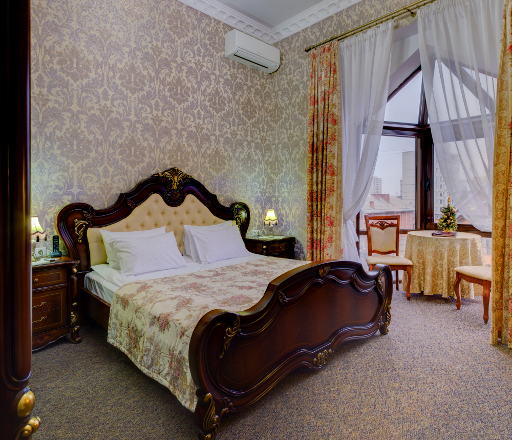 номер для новобрачных