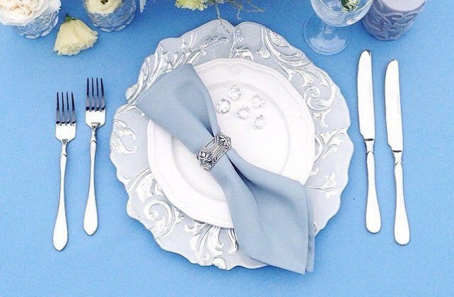 зимняя свадьба в серебряном и голубом цвете, площадка MONA БУТИК-ОТЕЛЬ