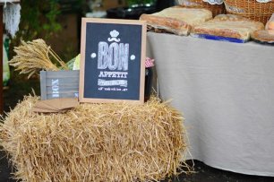 Оформление стола для фуршета