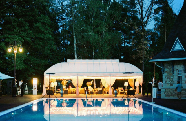 свадьба у бассейна, площадка ДОВИЛЬ