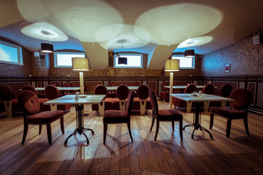 Ресторан "Ампир": ЗАЛ №1 - вместимость до 60 гостей в режиме банкета