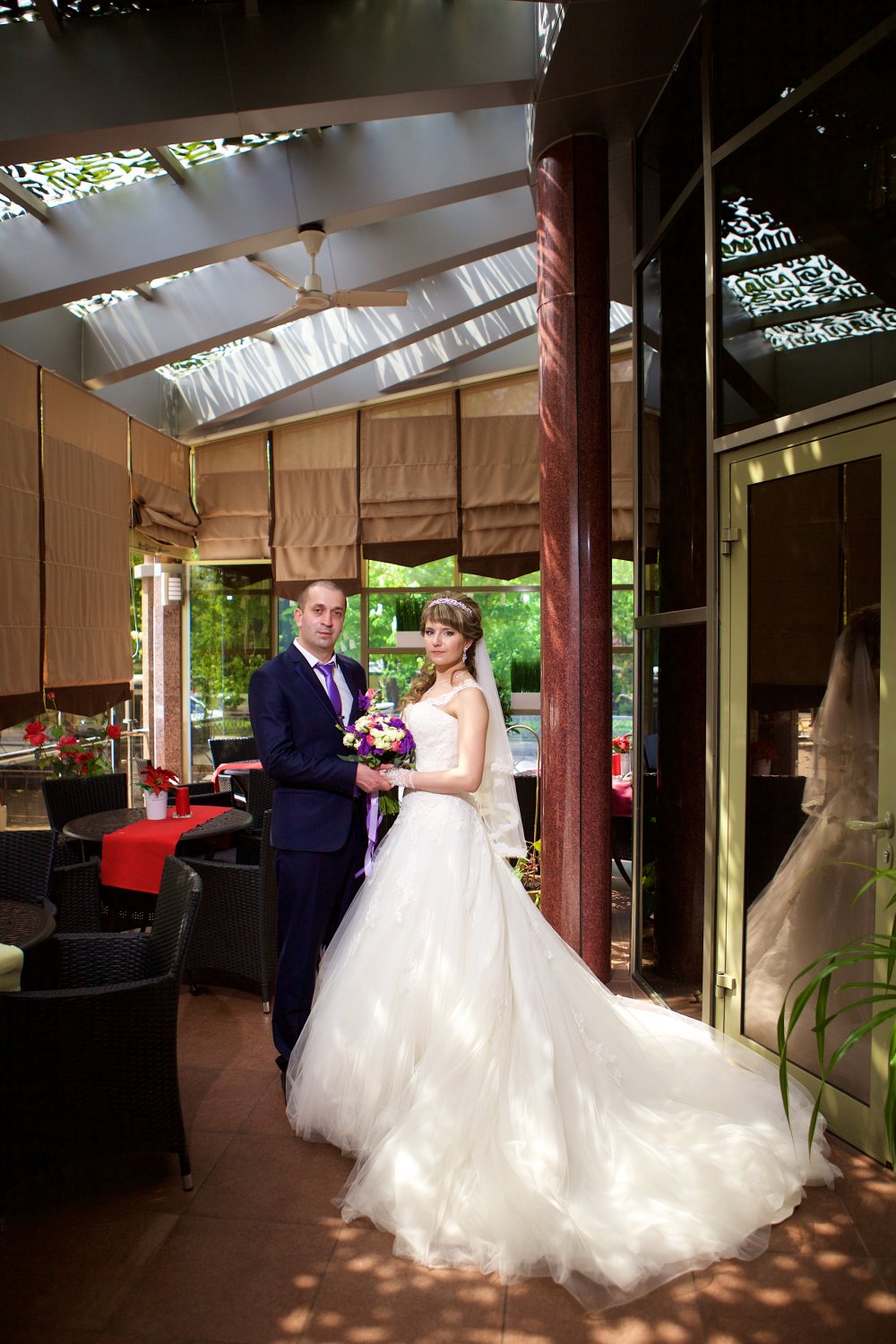 Нежные Денис и Катюша в интерьерах нашей Летней веранды