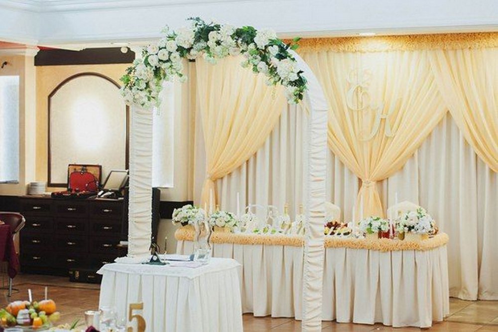 Выездная регистрация. Бархатный зал (вместимостью до 90 чел.)