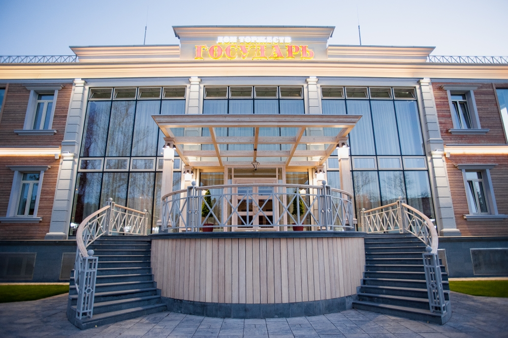 Фасад здания