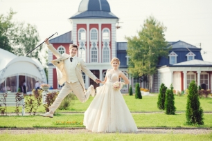 Фотосессия молодоженов в летней резиденции "Шенонсо"