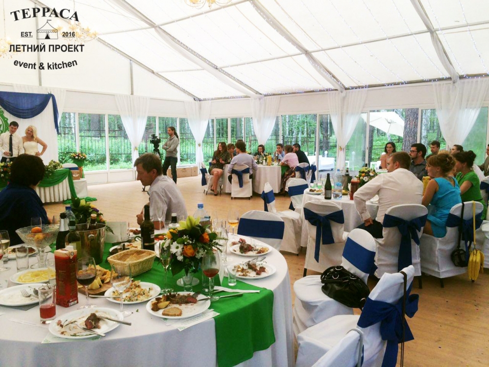 30 июля 2016 - Свадьба Никиты и Алены

Наша Летняя Терраса - это эксклюзивное место для проведения свадеб в европейском формате. Летняя банкетная терраса в парковой зоне Новосибирска.