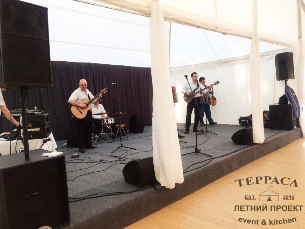 23 июня 2016 - Торжественный вечер

Торжественный вечер, посвященный окончанию
первого сезона работы Совета депутатов города Новосибирска шестого созыва