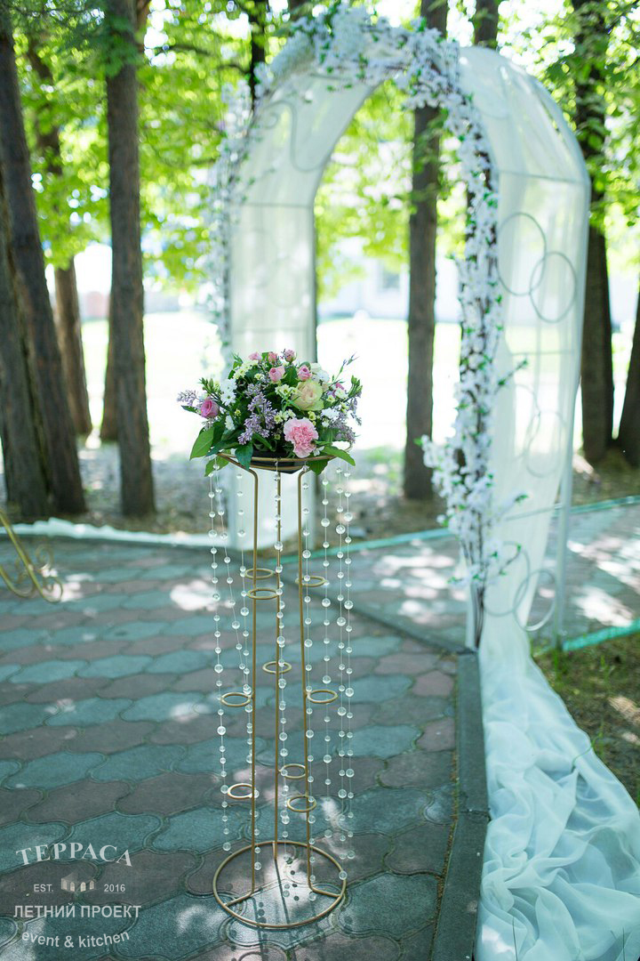 11 июня 2016 - Свадьба Сергея и Анны

Наша Летняя Терраса - это эксклюзивное место для проведения свадеб в европейском формате. Летняя банкетная терраса в парковой зоне Новосибирска.