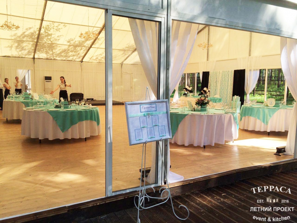 11 июня 2016 - Свадьба Сергея и Анны

Наша Летняя Терраса - это эксклюзивное место для проведения свадеб в европейском формате. Летняя банкетная терраса в парковой зоне Новосибирска.