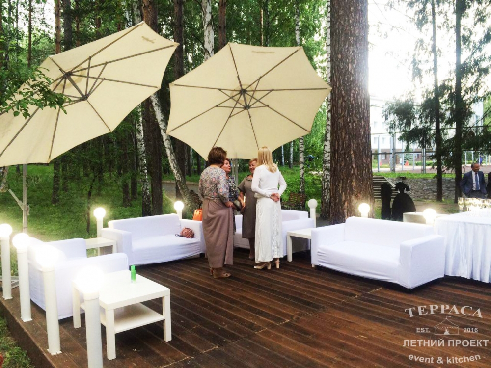 23 июня 2016 - Торжественный вечер

Торжественный вечер, посвященный окончанию
первого сезона работы Совета депутатов города Новосибирска шестого созыва