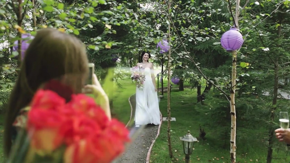 дорожка, ведущая к террассе