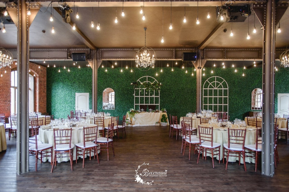 Весенний Лофт ,  на наб. Обводного канала ,199