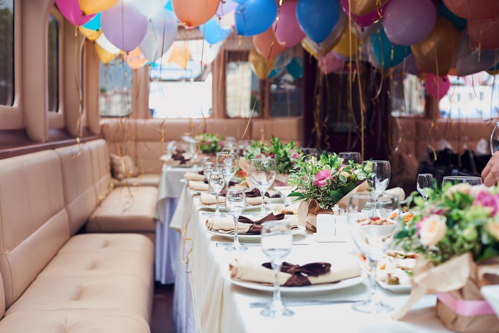 Банкет на теплоходе