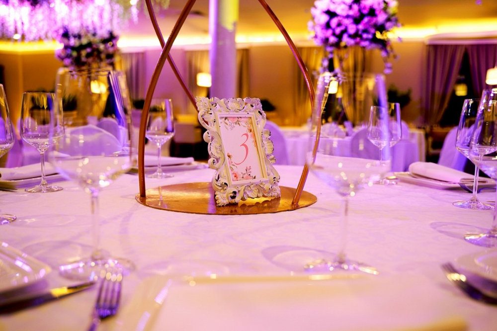 Оформление столов