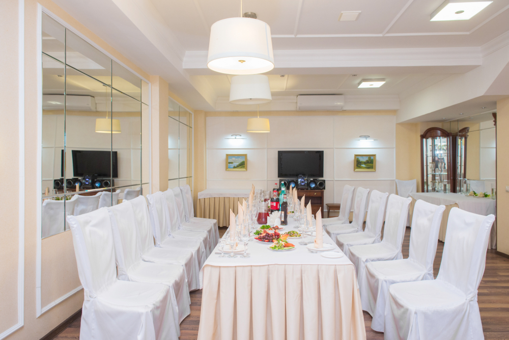 Зеркальный зал