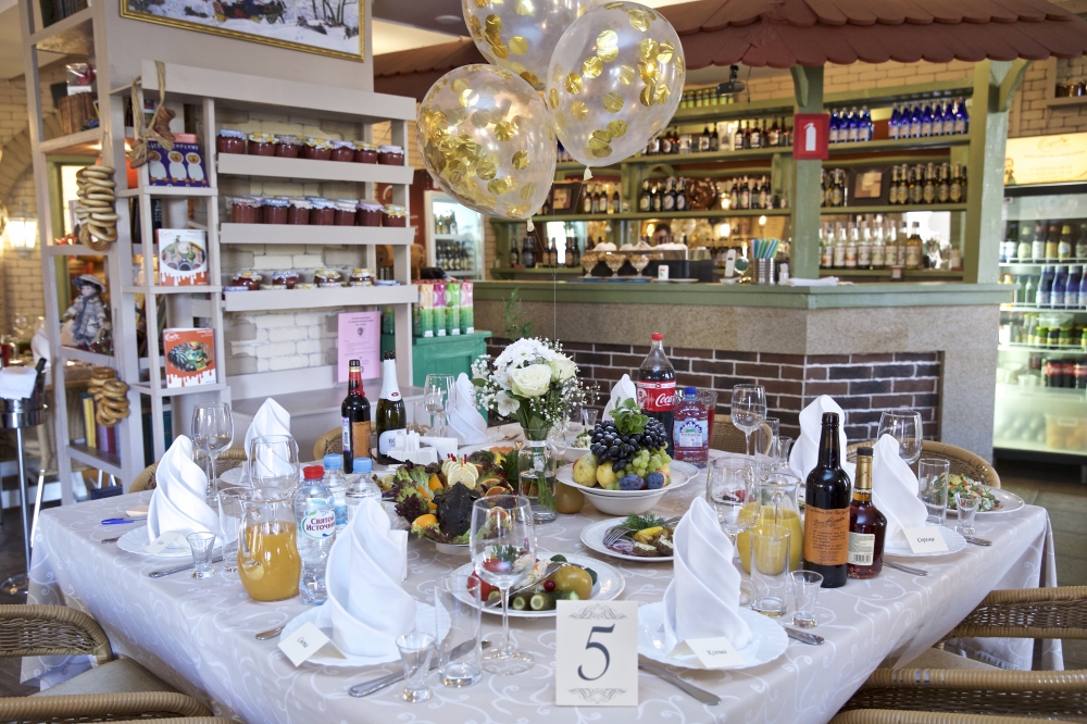 Свадьба в Ресторации "Сироп", сентябрь 2017 года.