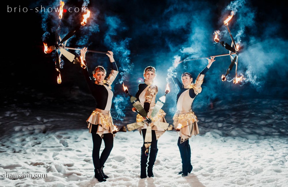 Огненное шоу на свадьбу в Туле.
+79308931410