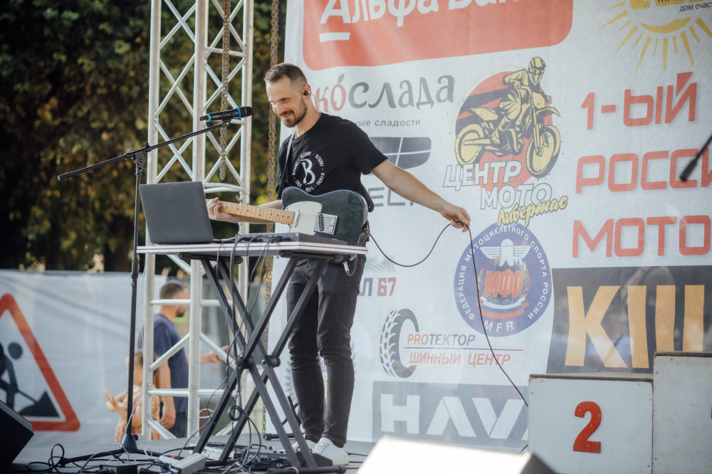 кавер-группа БиВНи
кавер-группа BiVNi