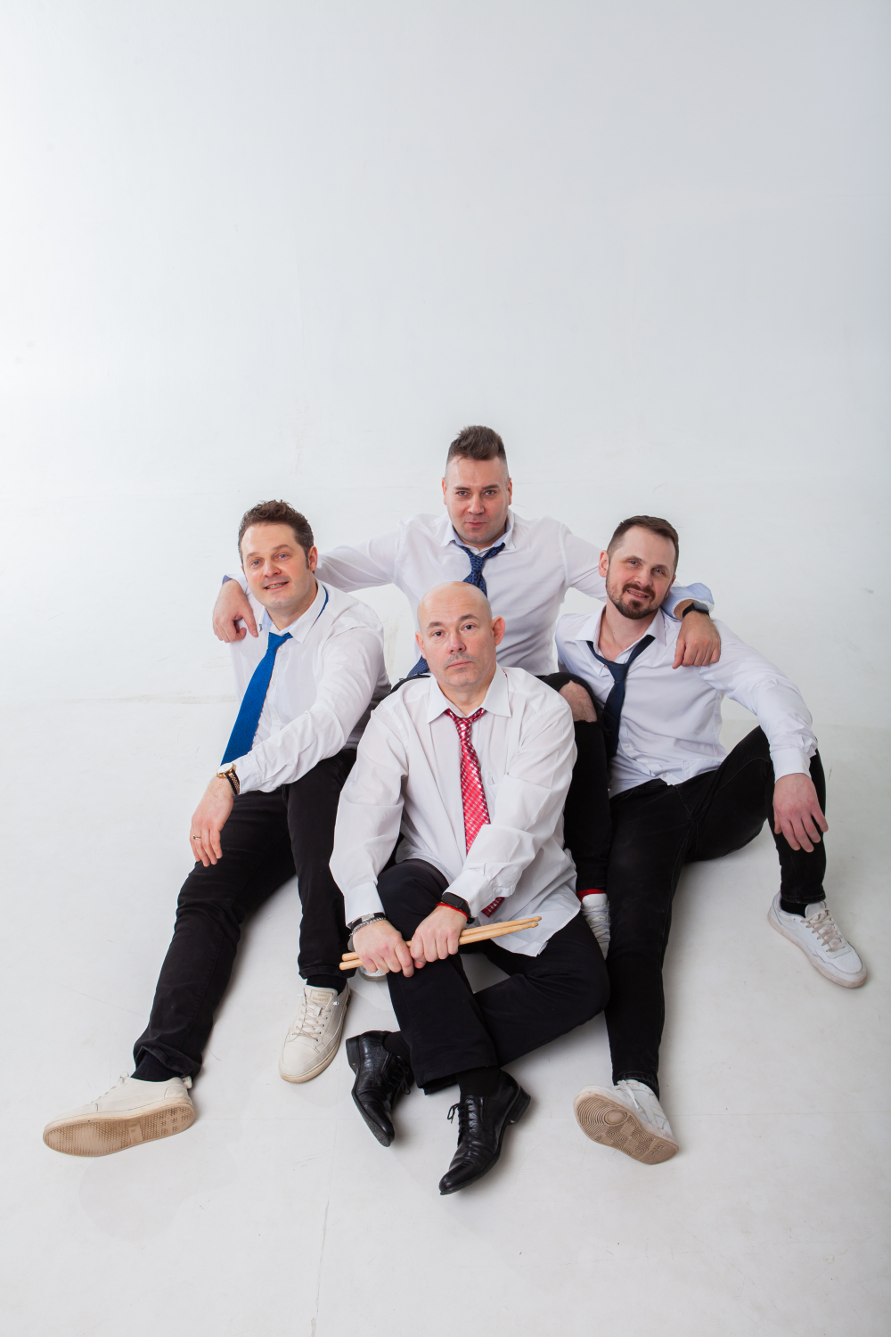 кавер группа «БиВНи»