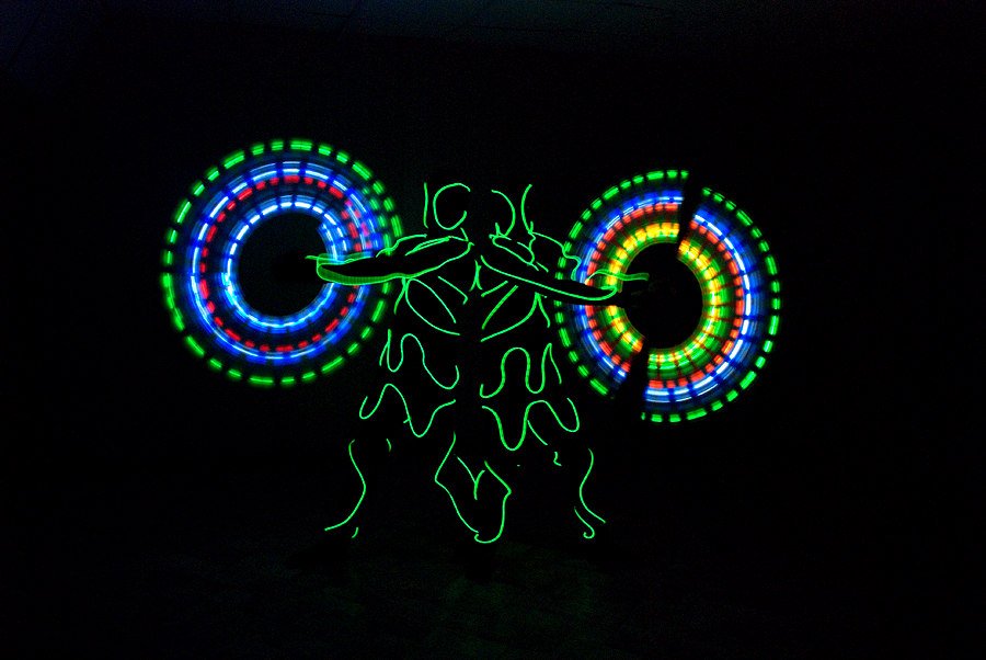 Неоновое шоу Барнаул