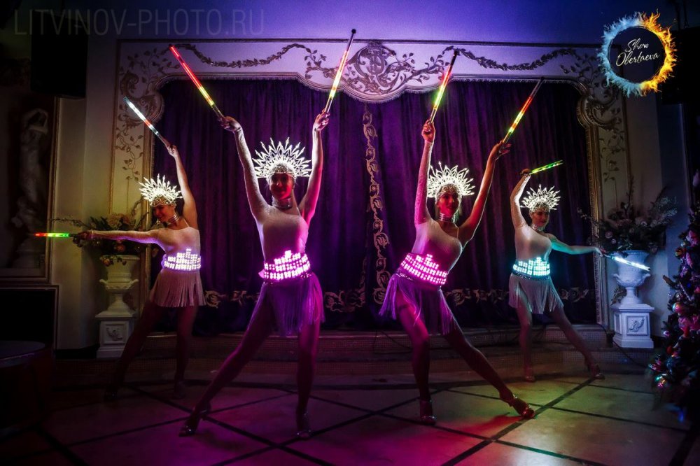 Световое шоу ГЭТСБИ