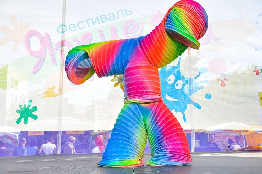 шоу Человек-пружина,Альт Шоу, Барнаул