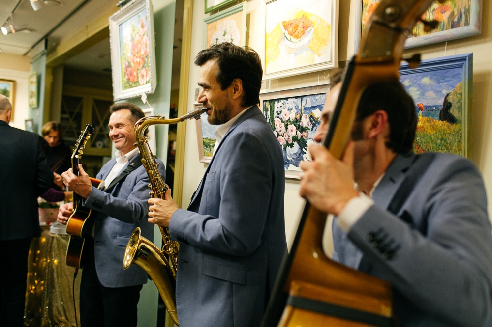 Джаз Кавер Трио PLAYTIME
Настроение, стиль, саунд и современный музыкальный репертуар на Ваш праздник!