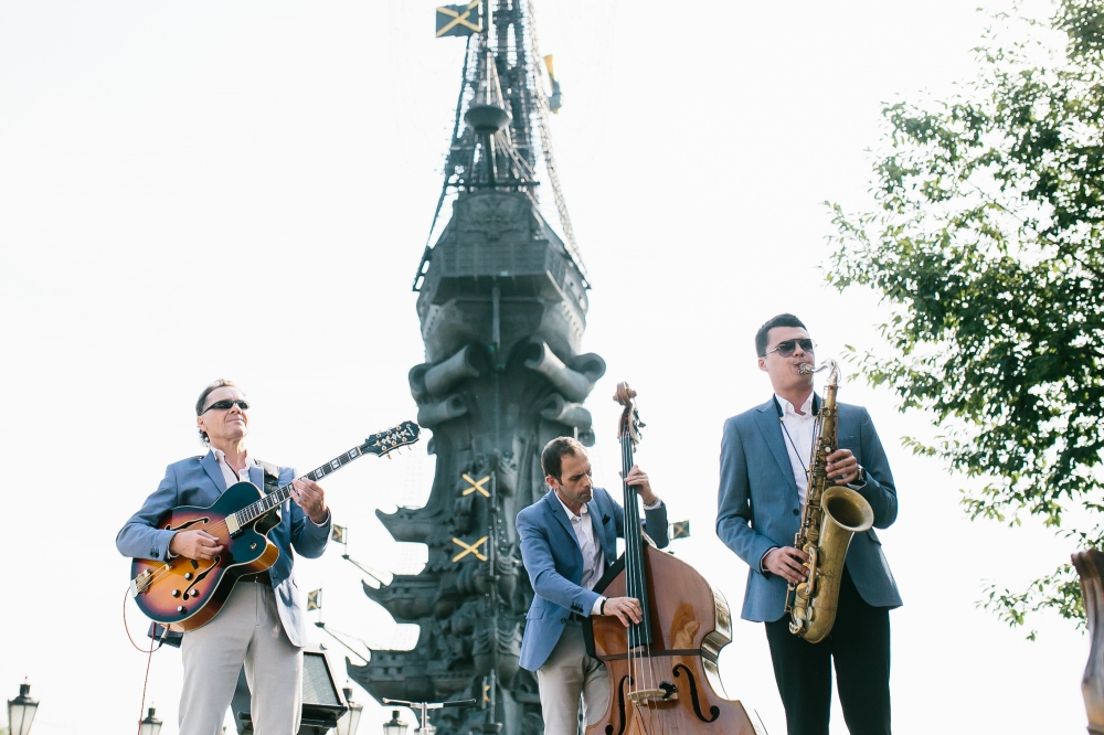 Джаз Кавер Трио PLATIME снова не перестают удивлять! Всегда качественно, интересно!