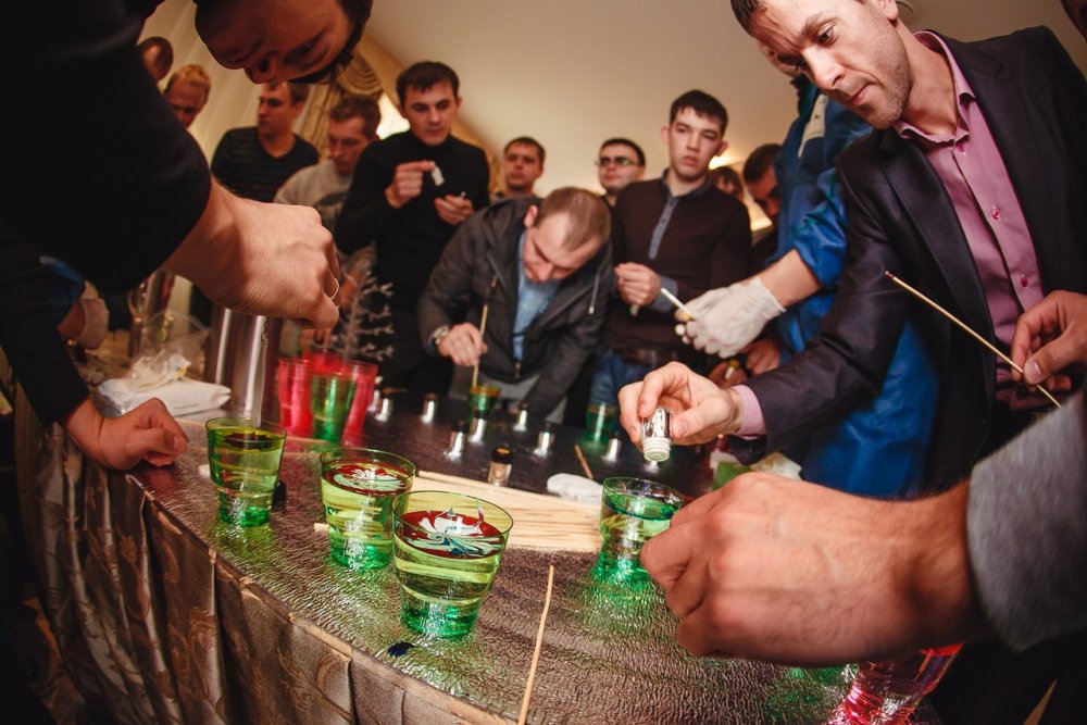 3D-рисование:
Мастер-класс по рисованию на объемных предметах (цена указана за час работы).