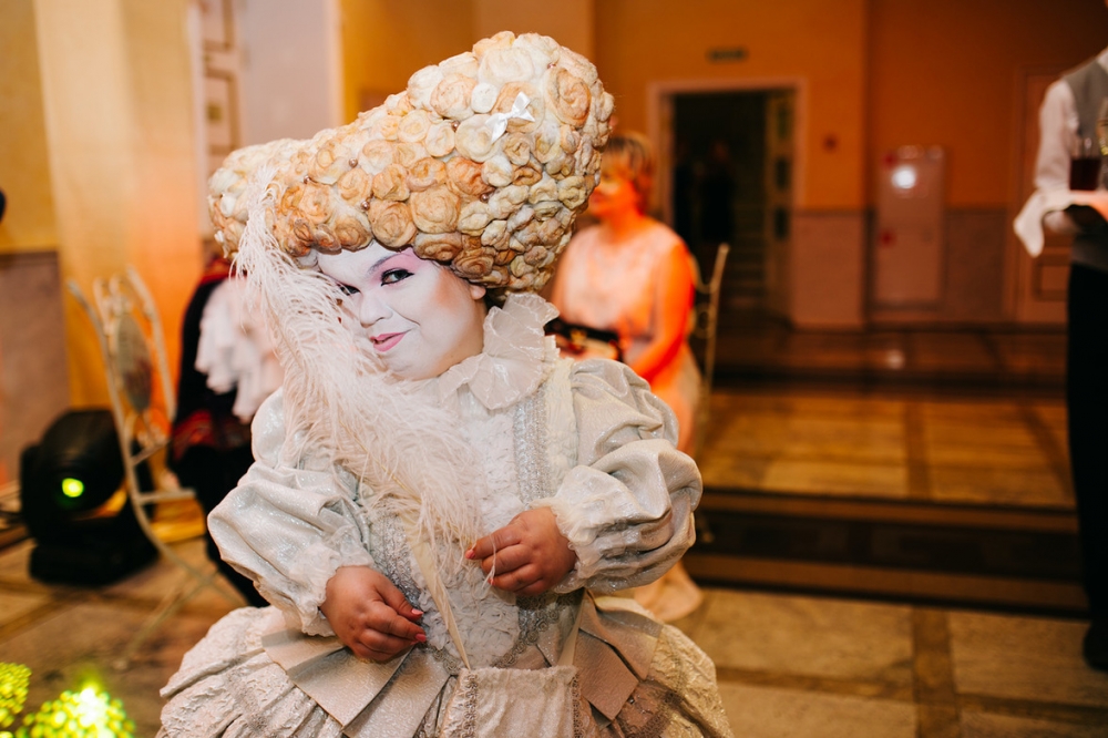 Карлики на встречу ваших гостей