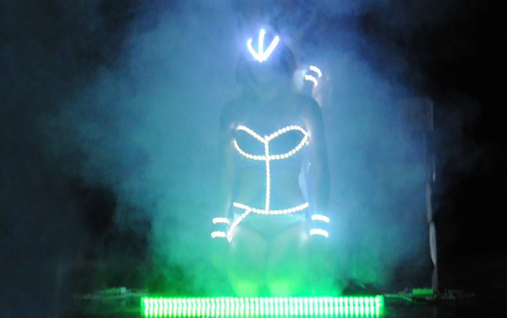 Загадочное световое шоу на свадьбу