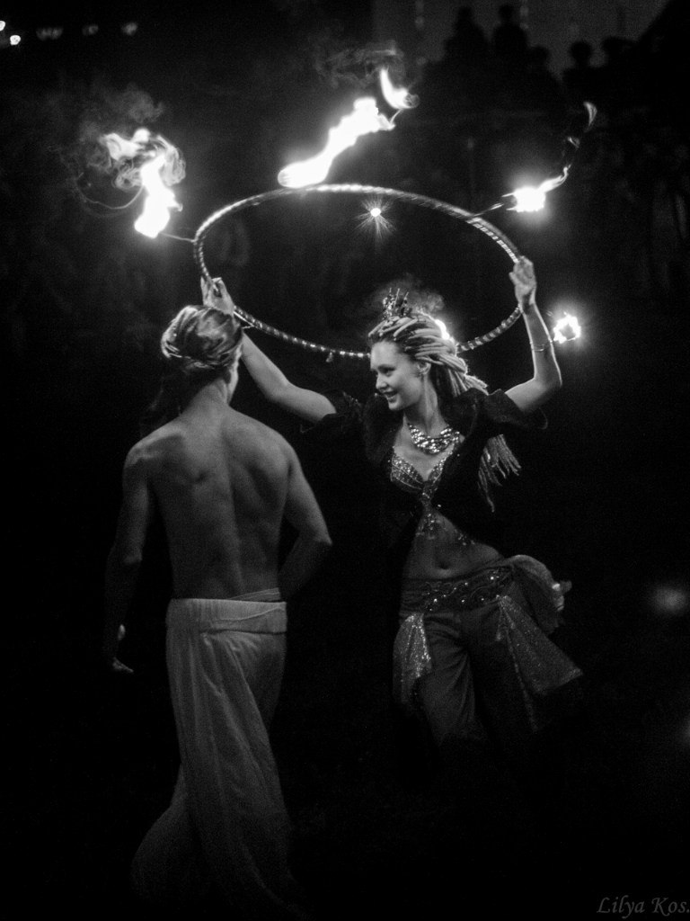 Огненное шоу "Арабская ночь" 

