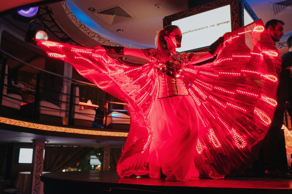 Световое шоу Казань на праздник лайтшоу