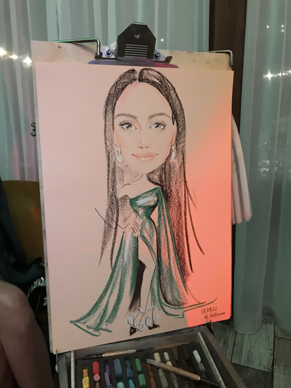 Художник шаржист на мероприятие санкт-петербург спб, Наталья Хабенко #шаржист  #шаржист_спб #художникшаржист #свадьбаспб #шаржистсанктпетербург #шарж #event #шаржистнапраздник #шаржистнамероприятие  #скетчи #скетчинамероприятие #иллюстраторнасвадьбу