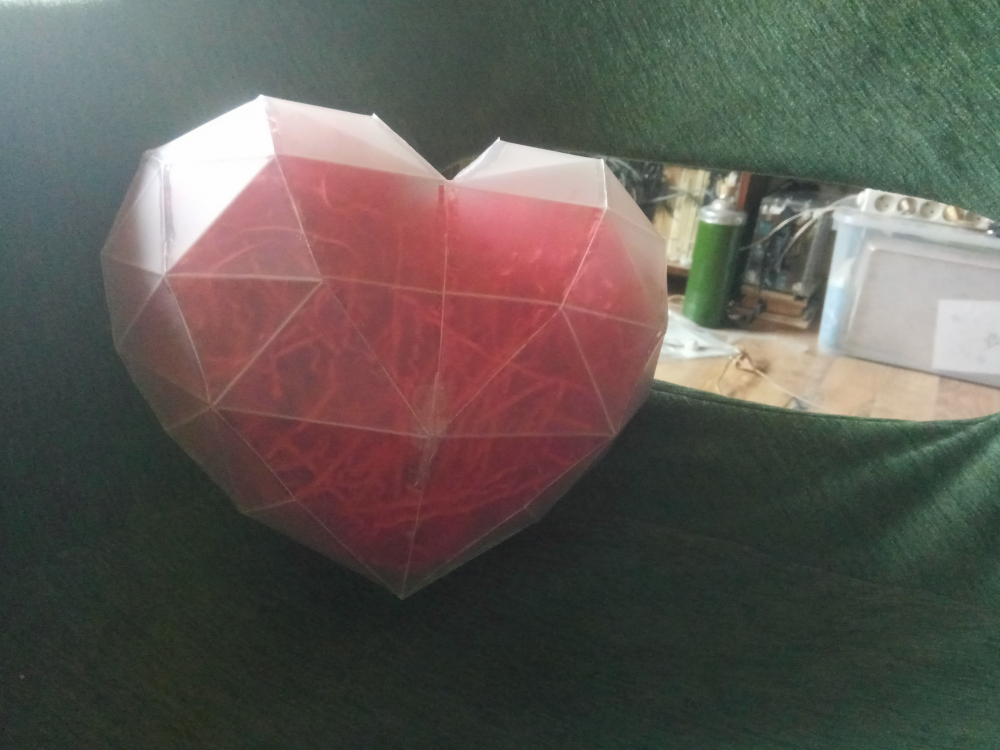 Бумажное сердце для оформления (возможно изготовление в другой технике и любом цвете)