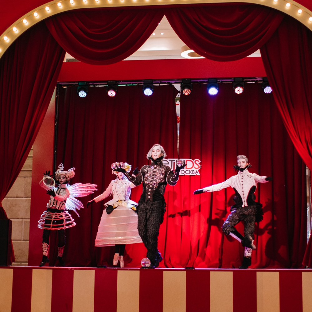 Выступление в  центральном детском мире, декабрь 2018