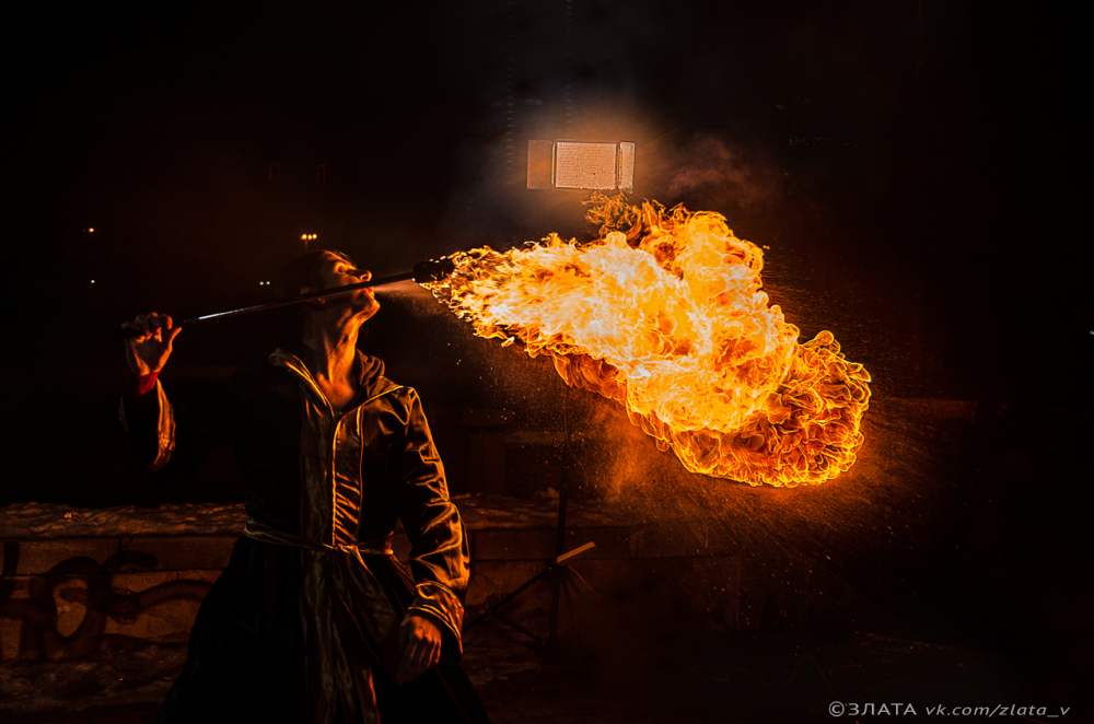 Огненно-пиротехническое шоу
