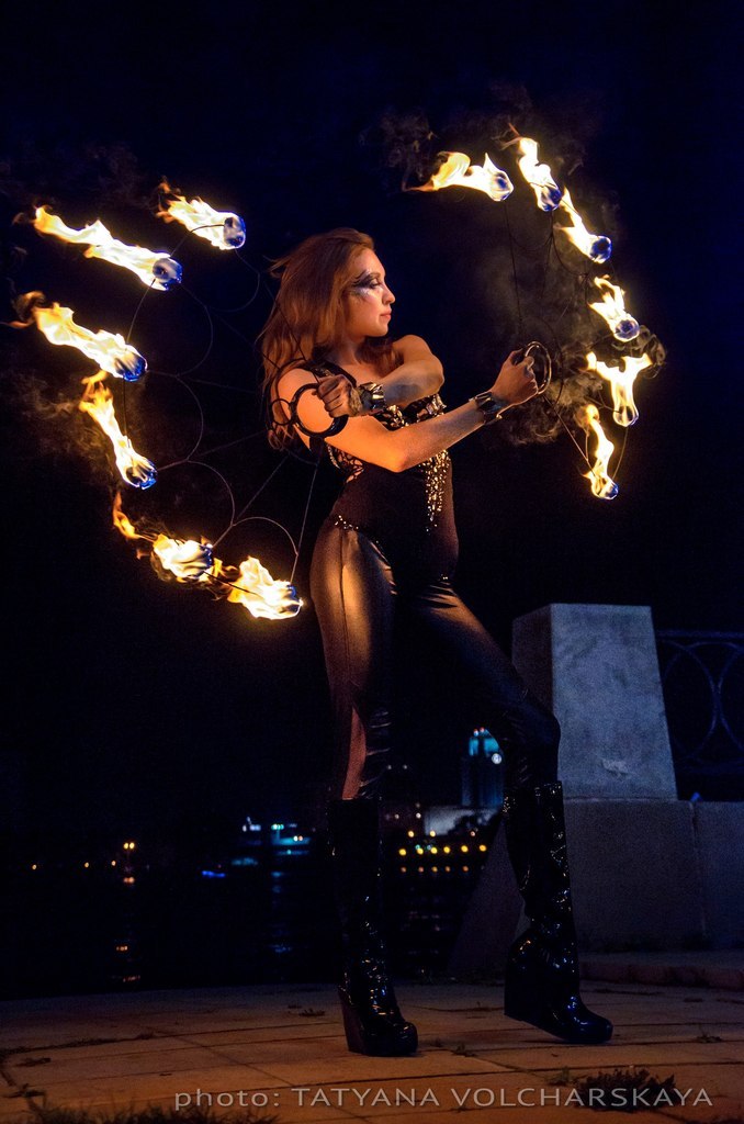 Огненно-пиротехническое шоу